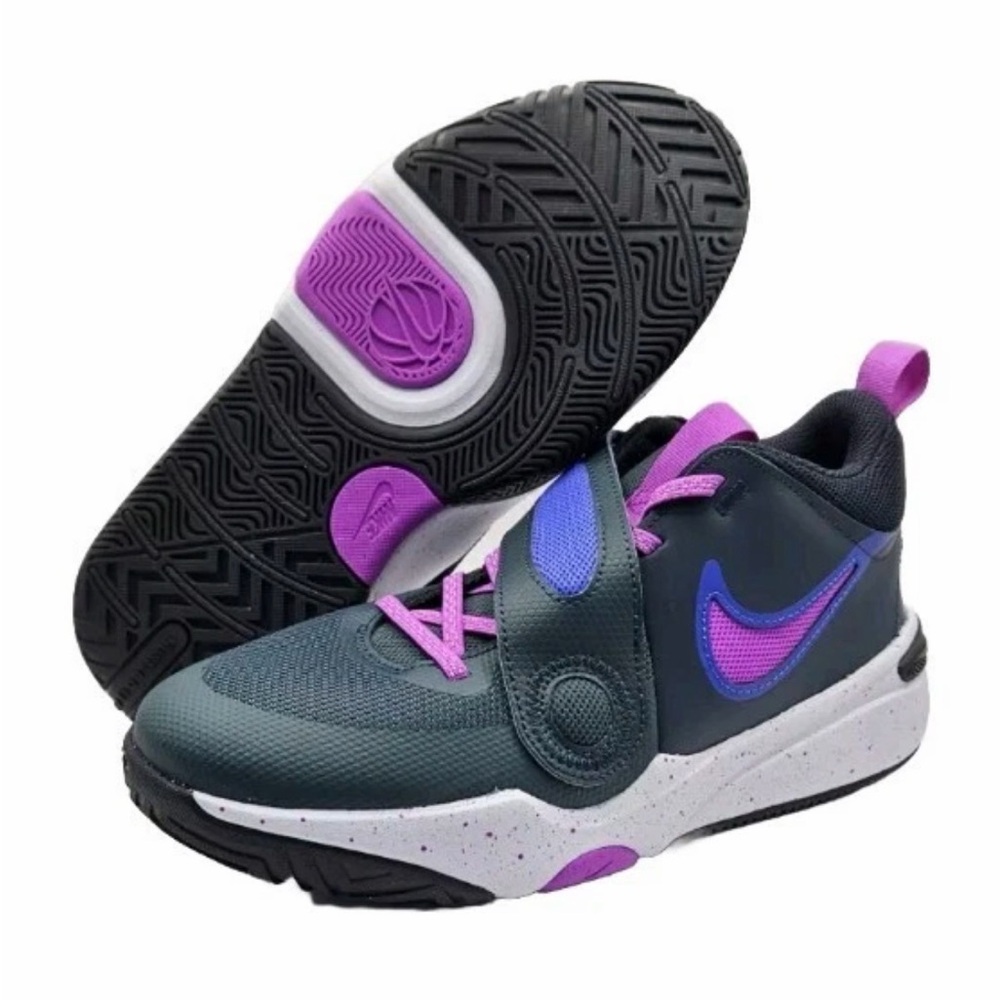 Nike Team Hustle D11 GS Basketball Shoes Sneakers Womens 8.5 / Kids 7Y DV8996300